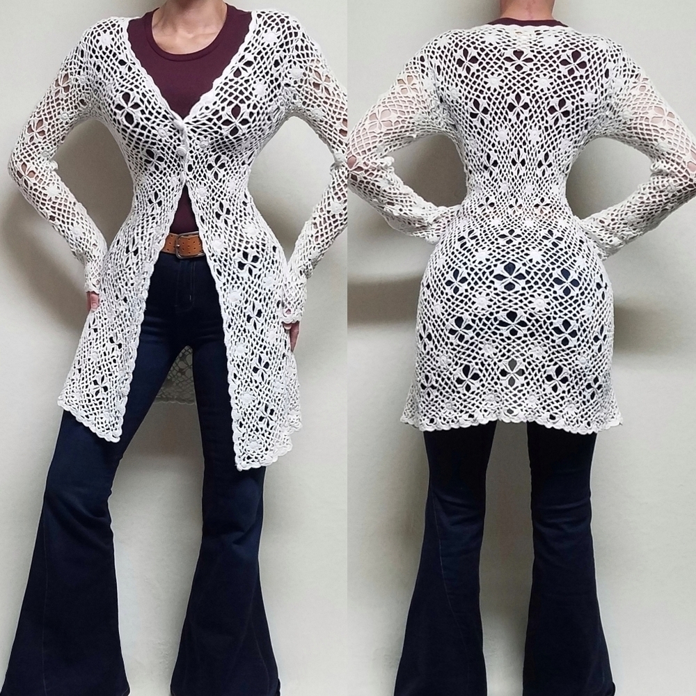 Vintage 80s Kerri & Kelsey White Floral Crochet Button Up Granny Square Cardigan